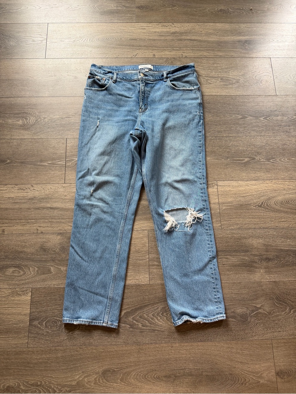 Abercrombie & Fitch Light Blue Straight Leg Jeans size 32 Curve